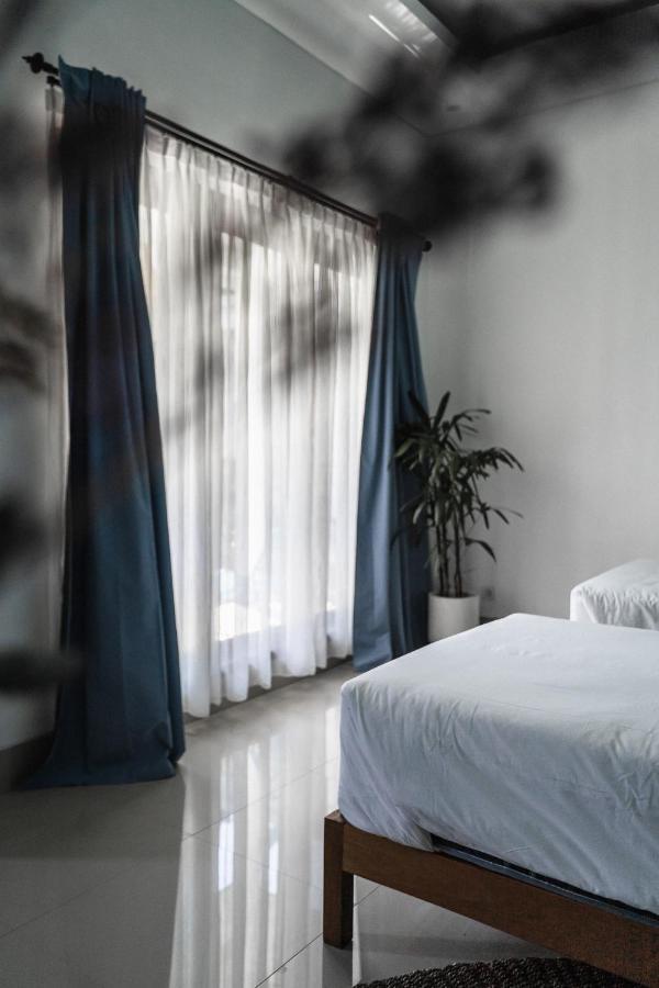 Shaka Clan Surf Hotel Canggu  Exterior photo