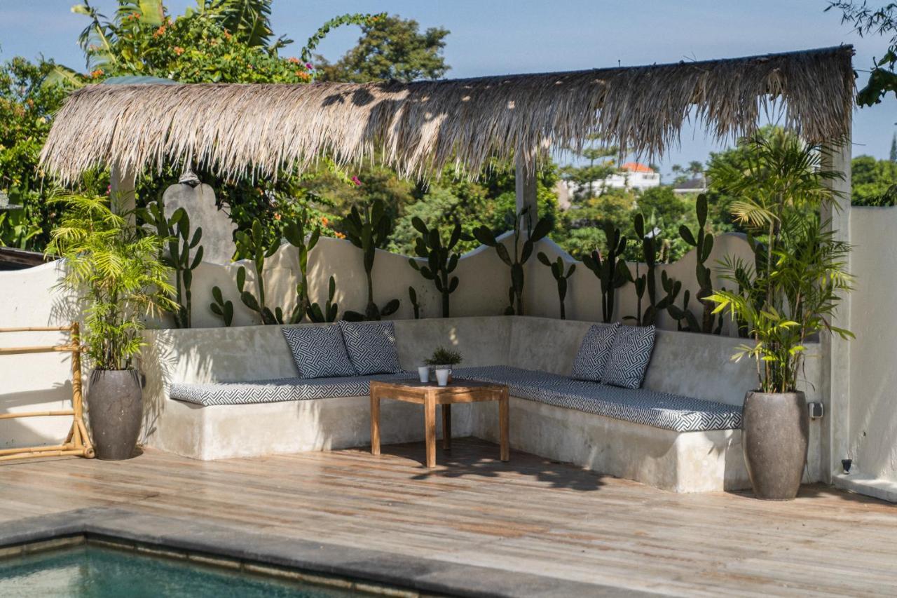 Shaka Clan Surf Hotel Canggu  Exterior photo